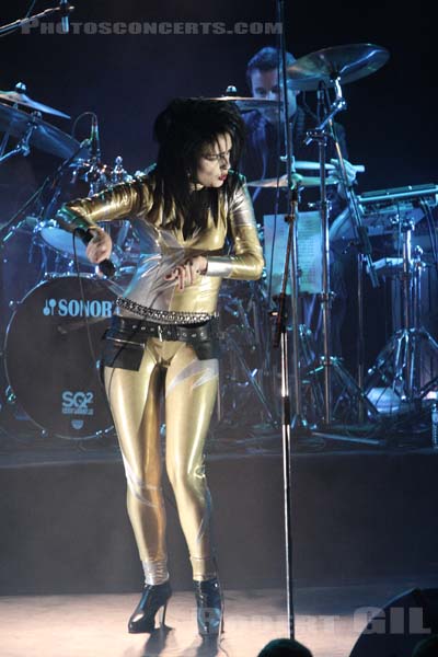 SIOUXSIE - 2007-10-28 - PARIS - Elysee Montmartre - 